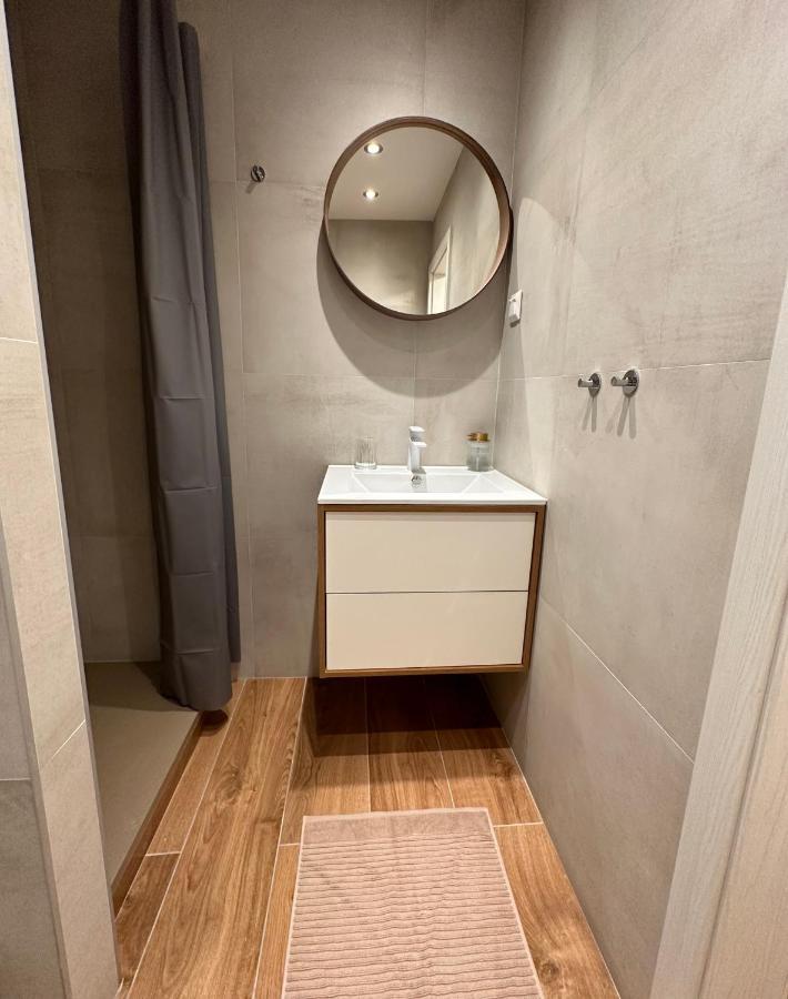 Castle Hill Apt In Old Town Of Bratislava With Free Parking Extérieur photo